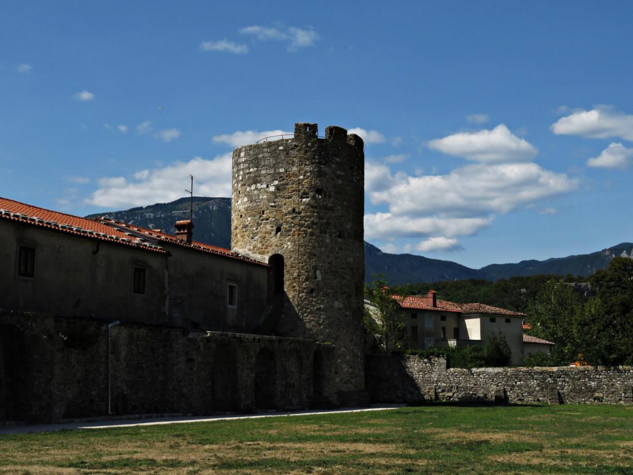 Hotel Gostilna Tratnik Zoll Exterior foto